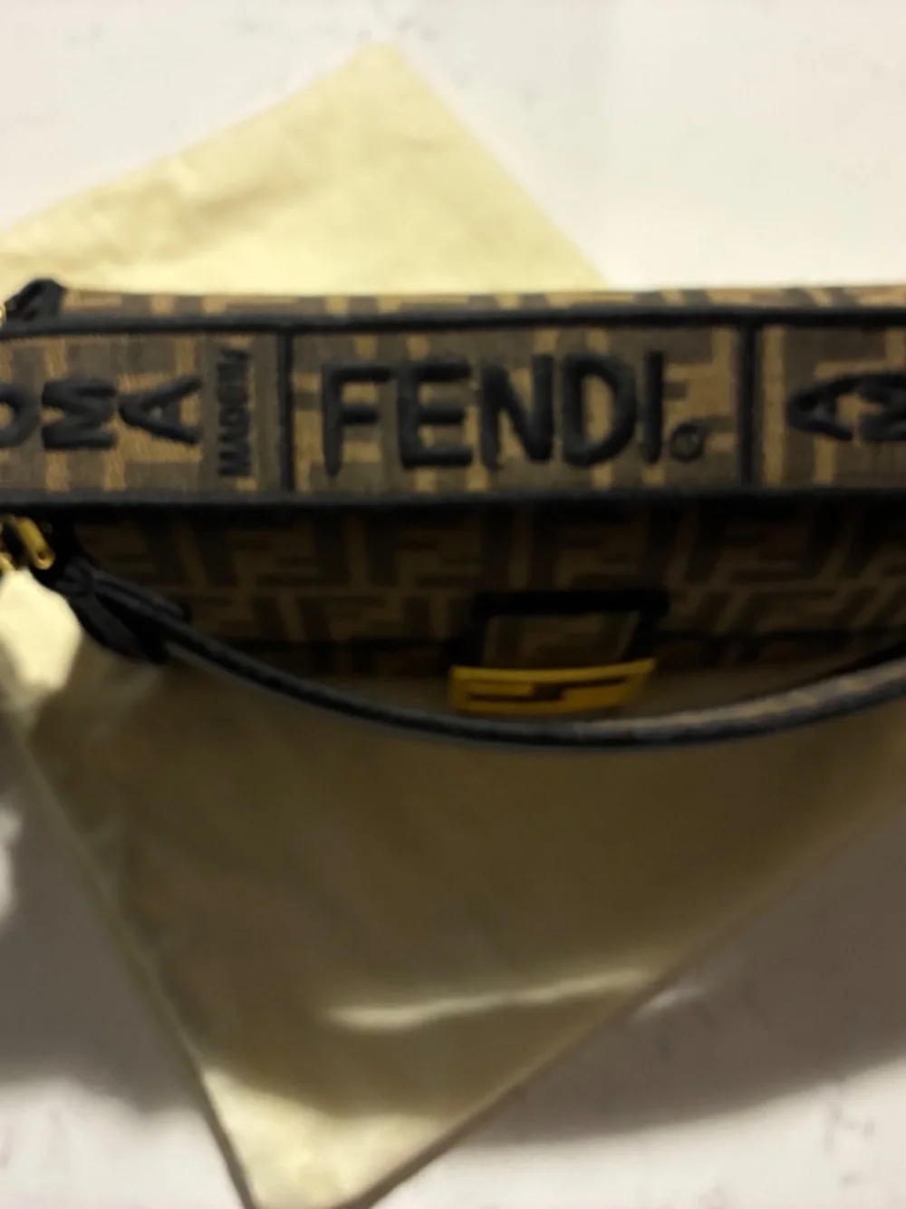 Fendi Baguette Tobacco Brown Jacquard Bag - Picture 5 of 11